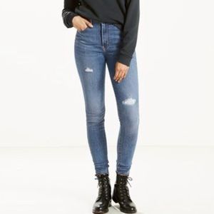 Levi’s Mile High Super Skinny in color “September Blue” 30x30